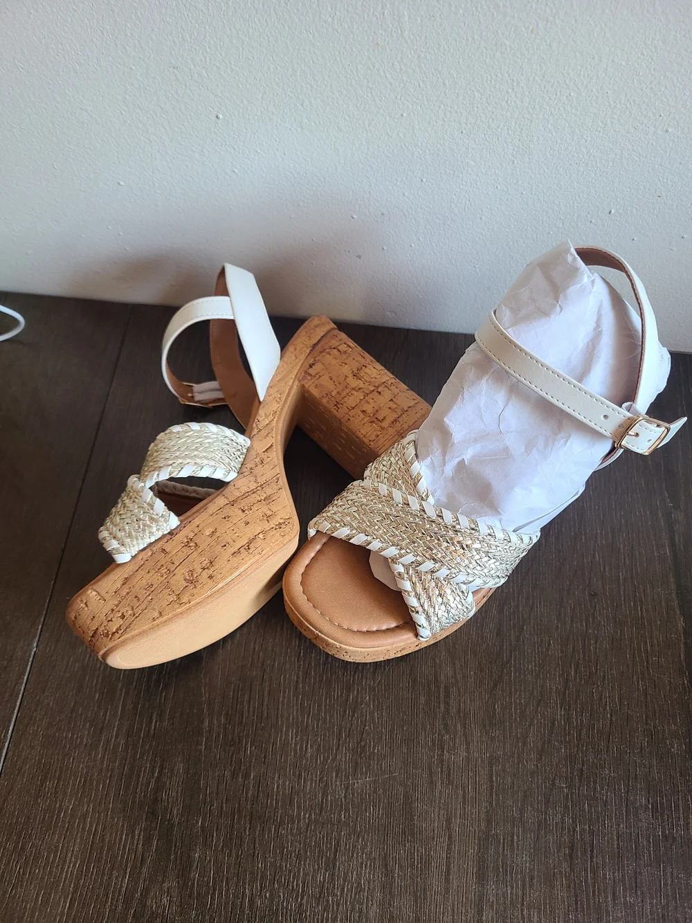 Seychelles sz 7 Women's Bravo Sandal